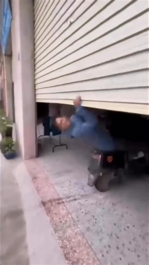 𝙒𝙞𝙩𝙩𝙮𝘽𝙪𝙮 WB 🔶|| PC 𝕚ℙ𝕙𝕠𝕟𝕖 𝕃𝕒𝕡𝕥𝕠𝕡 𝕚𝕎𝕒𝕥𝕔𝕙 ℕ𝕌𝔼𝕍𝕆𝕊 on Instagram: "💻Acer Nitro 2025 RTX 5050 Características del modelo: ✅Pantalla: 16” FHD+ 180Hz ✅Procesador: Ryzen 5 240 (Año 2025 / 6 núcleos / Up to 5.0 GHz) ✅Grafica dedicada: Nvidia GeForce RTX 5050 8GB vRAM GDDR7 (Año 2025) ✅Grafica integrada: AMD Radeon Graphics ✅Ram: 16 GB DDR5 5600Mhz (Expansibles) ✅Almacenamiento: 512 GB SSD PCIe 4.0 Nvme (Expansible) ✅SO: Windows 11 Home ✅Conectividad: Bluetooth, WiFi 6E ✅Ext