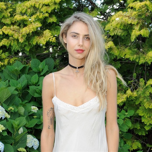 Model Sahara Ray dead at 34, less than a year after welcoming baby