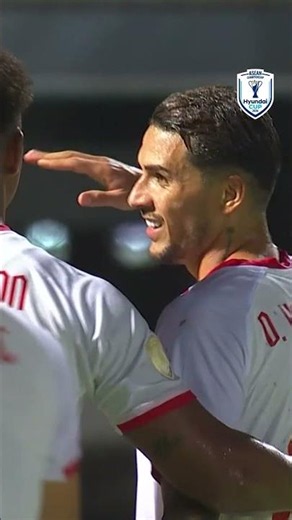 It's a brace for Do Hoang Hen
