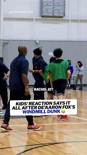 When De'Aaron Fox broke out the windmill dunk in front of a group of kids 😆