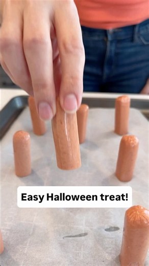 Ghost Dogs! 👻🌭 Easy Halloween Treat!