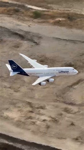 747-8 RC Scale Model Dead-Stick Glides Off a Viaduct Into a Dry Riverbed! #RCPlane