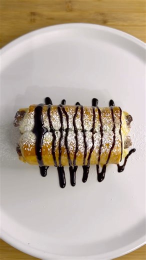 Kinder Pastry Puff 🥐 😋 #kinder