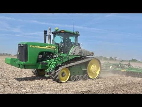 JOHN DEERE 9320T Tractor Working on Spring Tillage