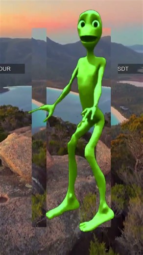 Dame Tu Cosita Green Alien Dance Challenge 👽 #Shorts