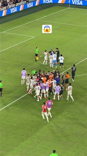 USA vs Chile BRAWL! Complete Bench-Clearing Fight Explains Why Pochettino Intervened 🇺🇸🇨🇱