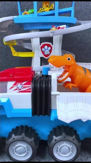 “Dinosaur Attacks Paw Patrol Rescue Tower 🦖🚨 | Fun Toy Adventure Paw Patrol Dino Rescue Toy Play 🐶🦖