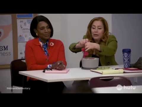 Miranda Cosgrove on Abbot Elementary (Trailer)