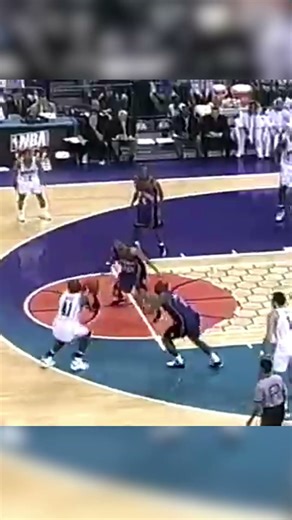 1997 NBA Playoffs Round 1 Glen Rice drills the three Knicks vs Hornets #NBA #NBATikTok #Basketball