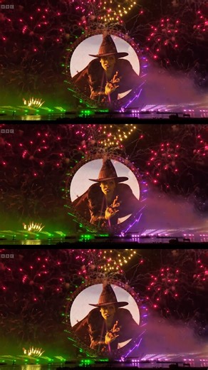 The capital’s own Cynthia Erivo has an important message for Londoners 💚🩷 Mayor of London | Universal Pictures