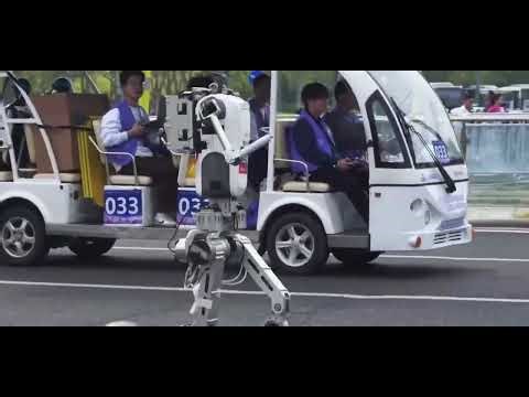 Hundreds of Robots Battle! I Filmed China’s Epic Humanoid Robot Marathon Extreme Test