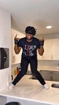 THANK YALL FOR 70K!! 💀🫶🏽 #funny #dance #relatable #comedy #mattperry #viral