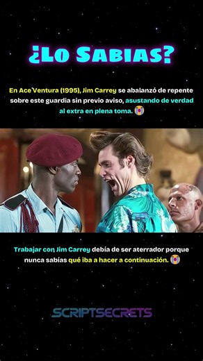 In Ace Ventura (1995), Jim Carrey Genuinely Scared This Extra Mid-Take 😂 #shorts #usa