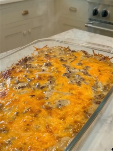 Cheesy Ground Beef & Potato Casserole Everyone Will Want Seconds Of! Tender sliced potatoes, seasoned ground beef, creamy sauce, and plenty of melted cheddar come together in this hearty, comforting casserole. Ingredients 6 medium russet potatoes, peeled and sliced 1/4-inch thick 2 lbs ground beef 1 medium yellow onion, sliced into half circles 1/4 tsp salt 1/4 tsp black pepper 1/4 tsp garlic powder 1/4 tsp onion powder 1/4 tsp smoked paprika 1/4 tsp dried oregano 2 (10 oz) cans cream of soups (