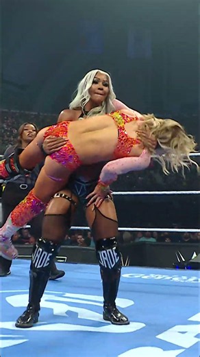 Jade Cargill ALWAYS has time to mock Charlotte Flair 😅