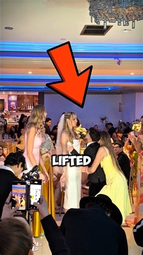 Short Groom, Tall Bride: Wedding Kiss That Made Everyone Laugh 😁🤣 #shortsfeed #shorts