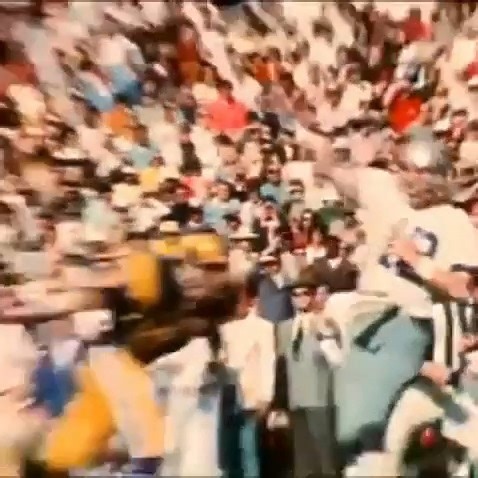 1976-1-4 Dallas Cowboys @ Los Angeles Rams (Preston Pearson 18-yard touchdown pass from Roger Staubach) | On this day in Professional Football History