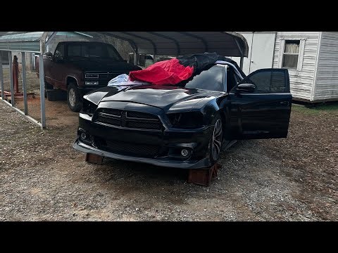 I TURNED MY SRT8 CHARGER TO A STRIKER 😱