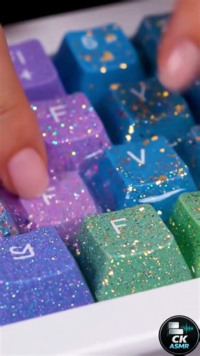 Soft vs Hard Keyboard ASMR – Tactile Contrast #satisfyingsounds #oddlysatisfying #shorts #asmr