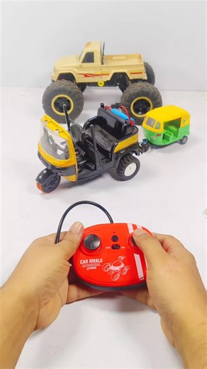 RC Gadi Powered by DC motor / Remote control car vs Auto rickshaw / DC motor RC car