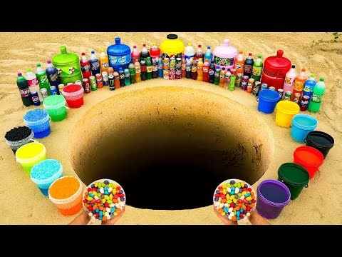 Experiment: Big Toothpaste In Different Holes, Giant Coca Cola, 7up, Fanta vs Mentos