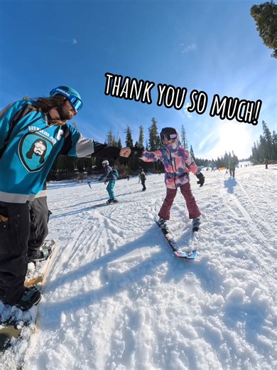 Stylish Snowboarding Outfits for Women