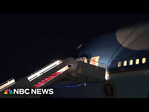 Air Force One turns around after ‘minor electrical issue’ identified on plane