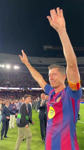 Came as star, leave as a legends 🫶 🤜🤛 #shorts #fcbarcelona #lewandowski