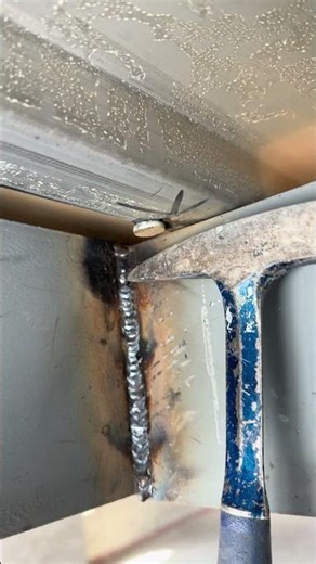 Satisfying Welding Slag Break 🔥