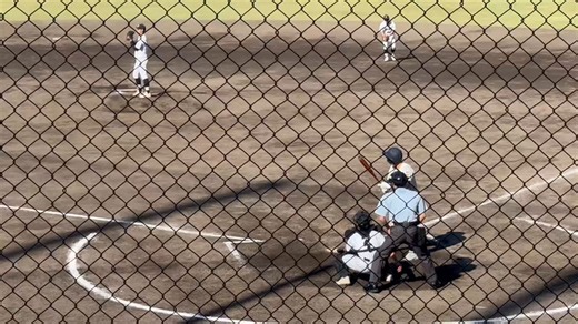 第79回秋季関東地区高校野球大会⚪︎高崎市城南野球場【1回戦】第2試合3回表桐生第一（群馬3位）1ー0水城（茨城1位）桐生第一一死三塁から石川選手のスクイズで先制❗️#高校野球 #関東大会 https://t.co/endpRsHRSe