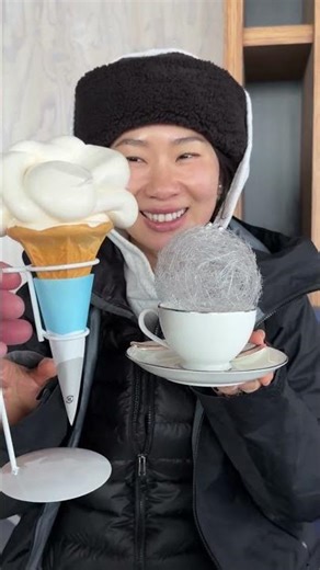 Eating every CLOUD Dessert in Hokkaido, Japan (Part 7)
