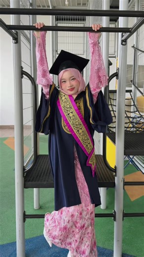 Irdina Hani's Graduation Journey at UiTM Shah Alam