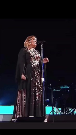 River Lea #ADELE | Adele Performing