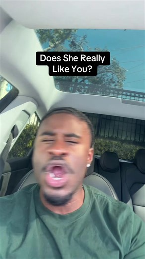 Gold Digger Alert? Dating Red Flags & Financial Ruin