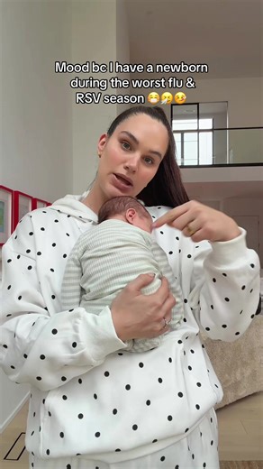 I’m so stressed 😭😭😭 | newborn