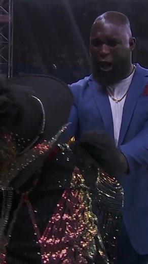 this was crazy!! 🤯 #omos #luchalibreaaa #wwe | WWE Wrestling