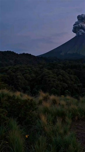 Volcanic Eruption at Mount Merapi, Central Java | Er