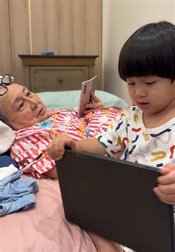 Parenting oma