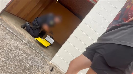 A $5,886 storage gamble led to weapons, scams and one tense police call