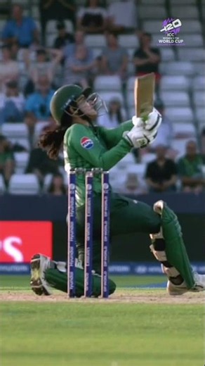 A majestic stroke from Muneeba Ali all the way for a maximum 🚀 #T20WorldCup