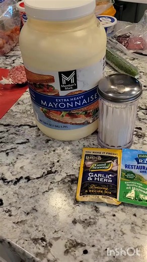 Restaurant-Style Garlic Herb Ranch Dressing Recipe