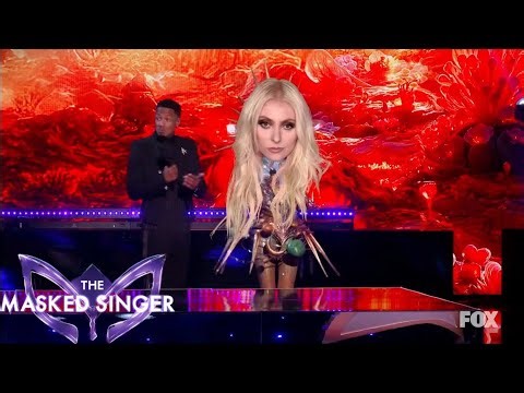 Robin Thicke Thinks Galaxy Girl Could Be Taylor Momsen / The Masked Singer USA Season 14 Ep. 10