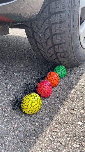 Coca Cola, Fanta, Sprite und Mentos | Experiment #cocacola #science #Experiment #reels #viral #fyp #foryou#balloons | HaerteTest