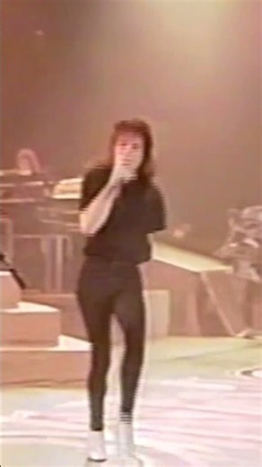 Taking it back to New Year’s Eve, 1988 at the Tokyo Dome 🔄