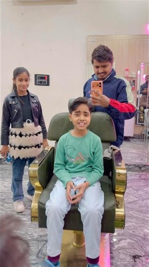 Lavi ke bal katwaye bhaiya ne 😟🤣 #short #comedy