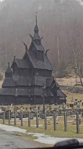 One of Norway’s best-preserved stave churches, this approximately 840-year-old wooden church is adorned with dragon-head carvings on its upper section, reminiscent of the ornamentation found on Viking ships.