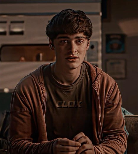 Steve Harrington Doesn't Care 💀 | Stranger Things S5 | MAMA MA [SLOWED]