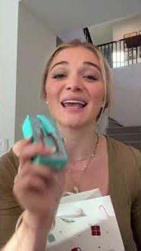 Hosting a My Favorite Things party 🎄