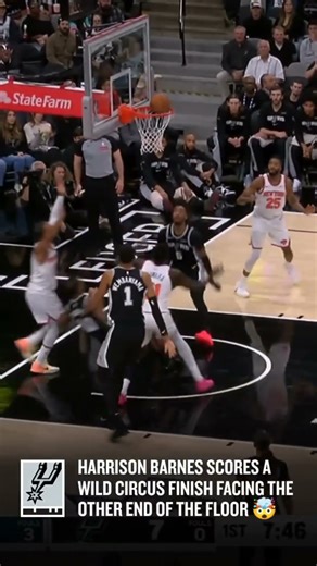 That ending tho 🔥 Harrison Barnes circus finish #nba #highlights