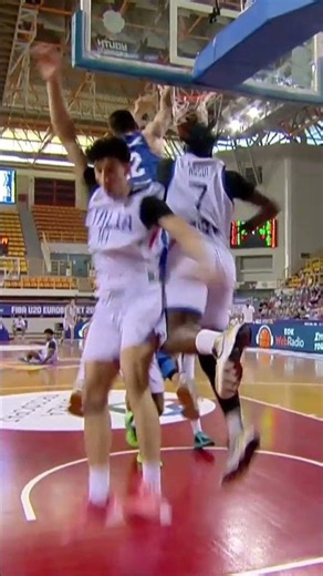 This is what hustle looks like 💪🏻 #U20Eurobasket